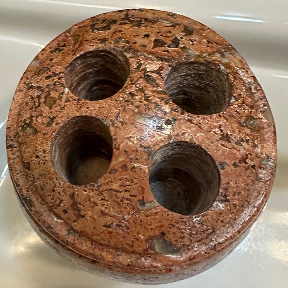 Waterstone Genuine Marble Toothbrush Holder - Picture 4 of 5